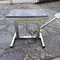 Cavalletto per moto da cross/enduro/motard
