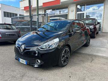 Renault Clio 1.5 dCi Costume National-2015 NAVI/LE