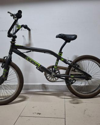 Bici BMX professionale per acrobazie