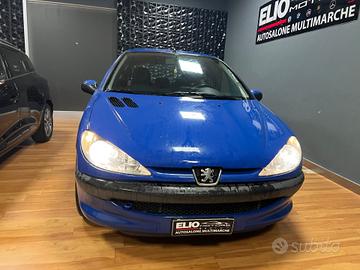 Peugeot 206 1.1 5p. XT