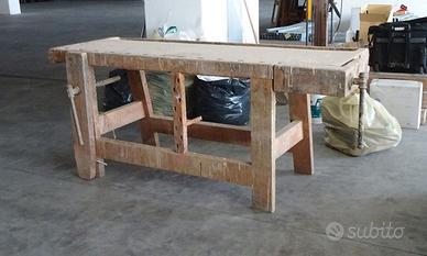 Banco da falegname antico