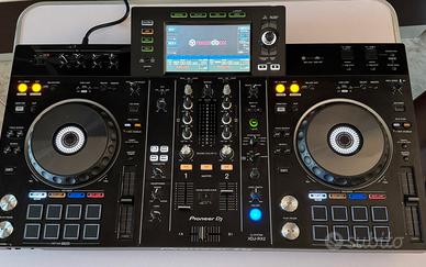 Pioneer XDJ RX2