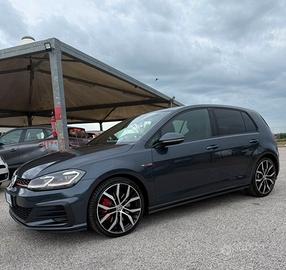 GOLF GTI PERFORMANCE