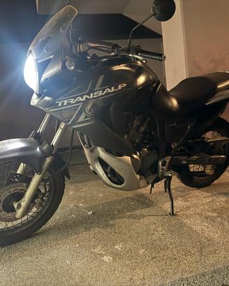 Transalp xl700