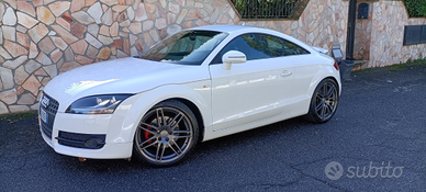 Audi TT 2.0 S-line 100.000km