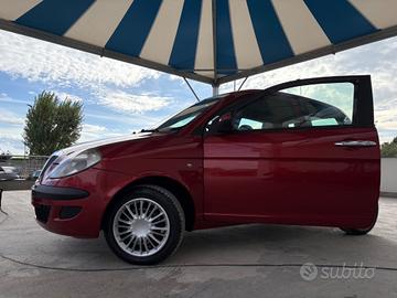 Lancia Ypsilon 1.3 Multijet 16V Argento