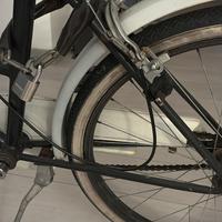 Bicicletta da città BLM Corse con cestino-comoda