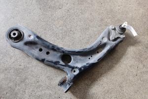 Brac oscill ant. sx VOLKSWAGEN GOLF 7 1598cc 2019