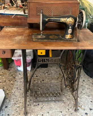 macchina da cucire d'epoca originale Singer