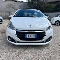 Peugeot 208 PureTech 82 5 porte Allure