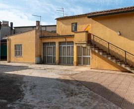 Villasor.Indipendente 225mq interni-400mq cortile