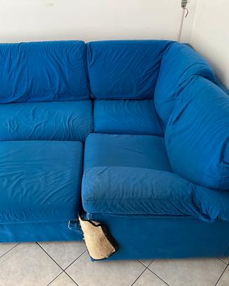 Divano angolare 6 posti usato