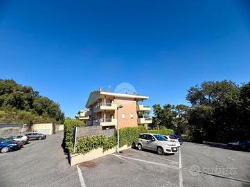 2 LOCALI A ROMA