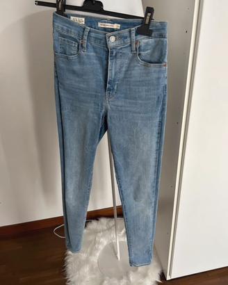 Jeans levis