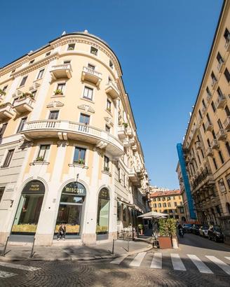 2 LOCALI A MILANO
