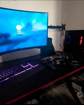 Postazione PC gaming completa