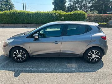 RENAULT CLIO 1.2 75CV GPL 5 PORTE WAVE