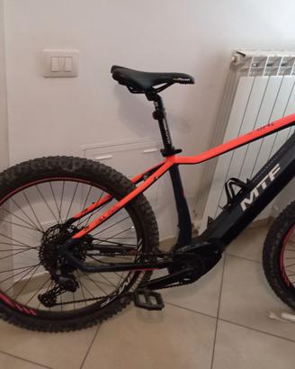 Bike elettrica mtf 8.4 taglia m 1100 km