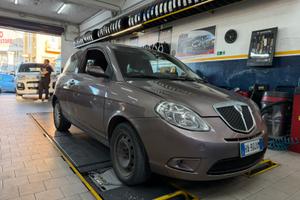 Lancia Ypsilon benzina e Gpl 2010