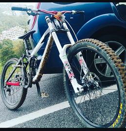 bici downhill