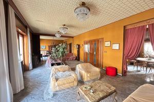 Appartamento di ampia metratura - Corso Garibaldi