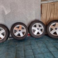 Cerchi in lega Ford--SOLO CONSEGNA A MANO