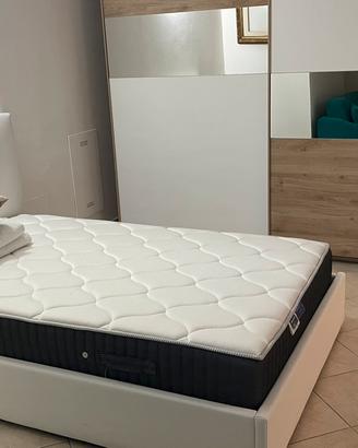 Letto francese con contenitore e materasso