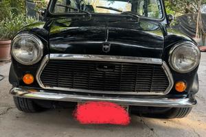 Austin Rover mini 1000 check mate