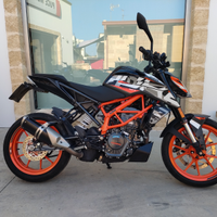 KTM 125 Duke Black MY 2022