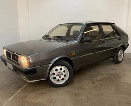 Lancia Delta DELTA 1.6 TURBO HF