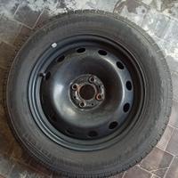 Pneumatico + cerchio FIAT nuovo Pirelli 185/65 R15
