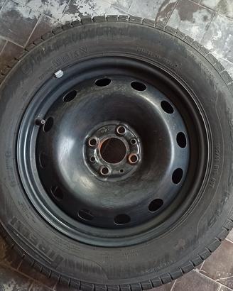 Pneumatico + cerchio FIAT nuovo Pirelli 185/65 R15