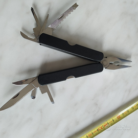 Pinza multifunzione