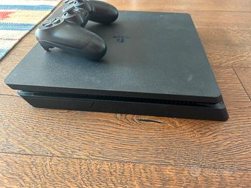 PlayStation 4 con 11 giochi