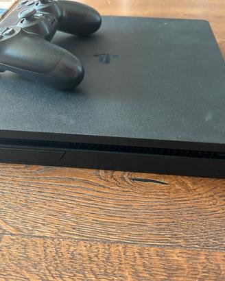 PlayStation 4 con 11 giochi