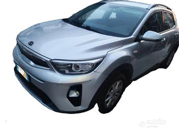 Kia Stonic SUV 1.0i T-GDi Eco-Dynamics 2018 motore
