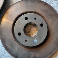 Dischi freni  anteriore  fiat 500 abarth