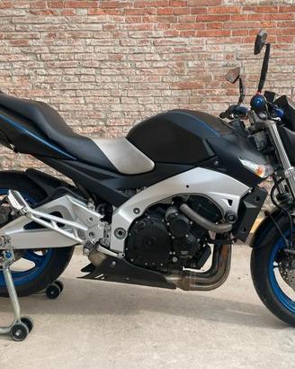 Suzuki GSR600