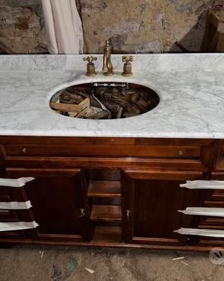 Lavabo legno massiccio con piano in marmo e specch