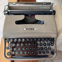 macchina da scrivere olivetti lettera 22