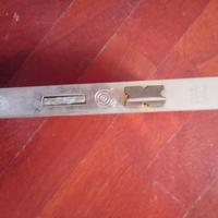 Serratura infilare AGB