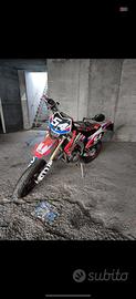honda 125 motard