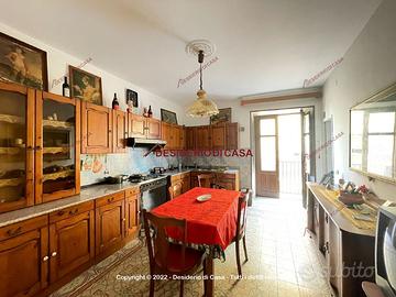 Casa, Termini Imerese.