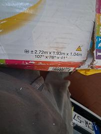 gonfiabili una tartaruga un unicorno