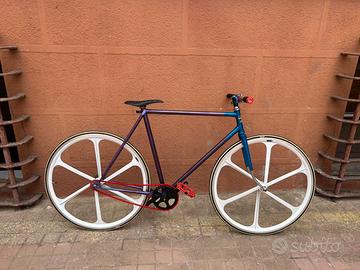 Cinelli corsa (scatto fisso) - retro custom 80s