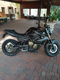 Yamaha xj6