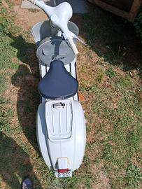 Piaggio Vespa 50 R (V5A1) - 1964