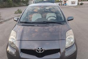 TOYOTA Yaris 2ª serie - 2011