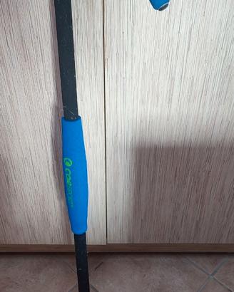 ATTREZZO PER BRACCIA E SPALLE