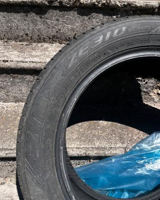 Pneumatici Falken Estivi 215/55 R17 94V